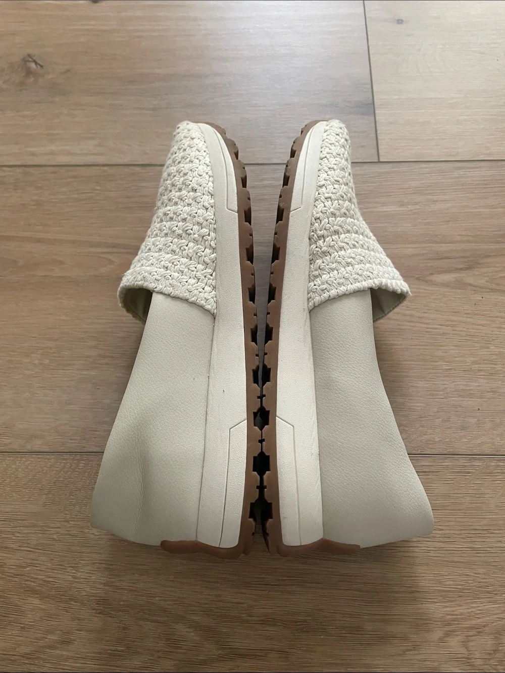 BareTraps 9.5 Women's Cream Woven Slip-On Loafers - Picture 7 of 11